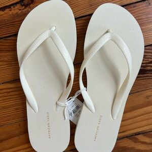 American Eagle Outfitters ivory/Cream Sandals Minimalist Design